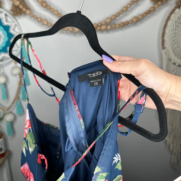 Toxik3 Blue Floral Romper - Picture 6 of 6